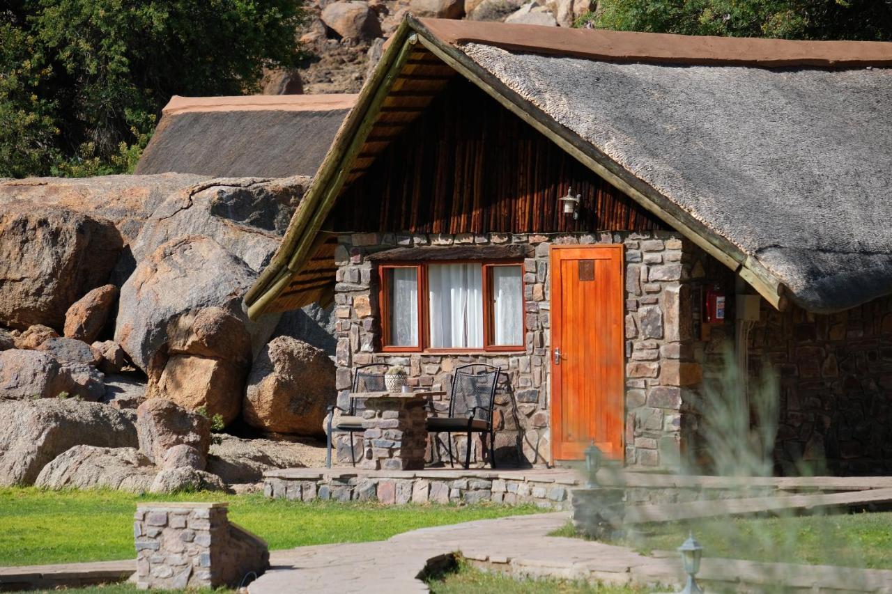 Gondwana Canyon Lodge Kanebis Buitenkant foto