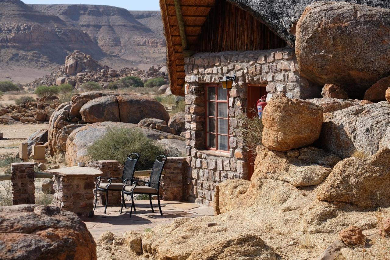 Gondwana Canyon Lodge Kanebis Buitenkant foto