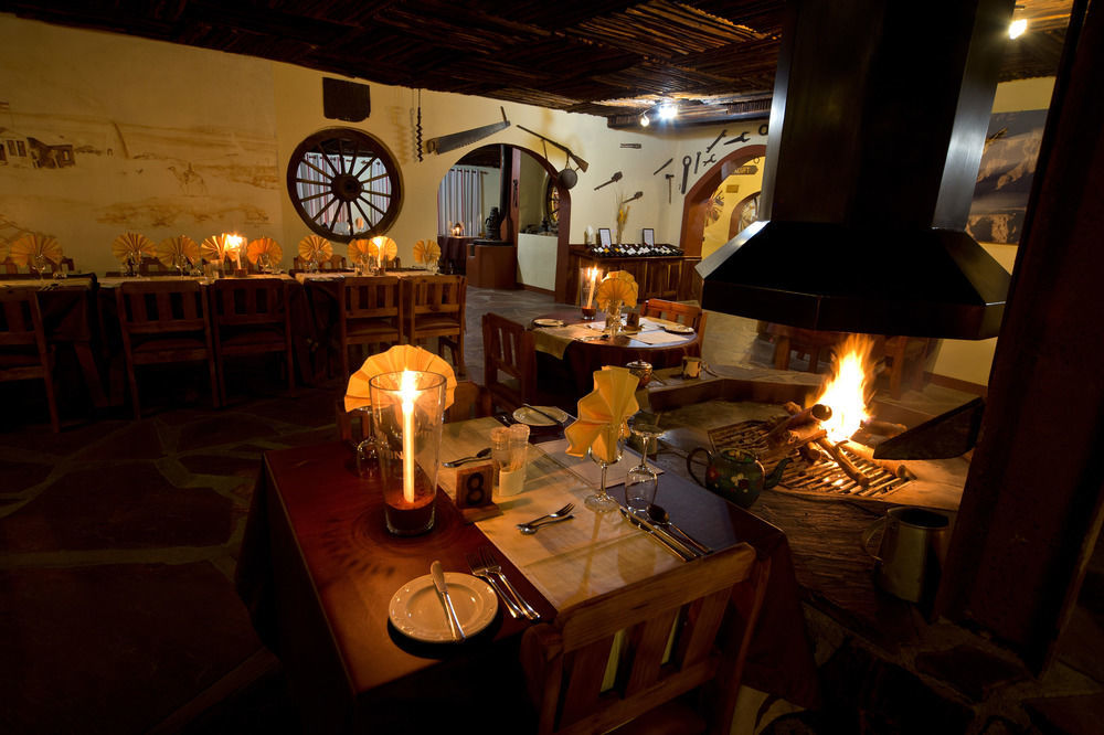Gondwana Canyon Lodge Kanebis Buitenkant foto