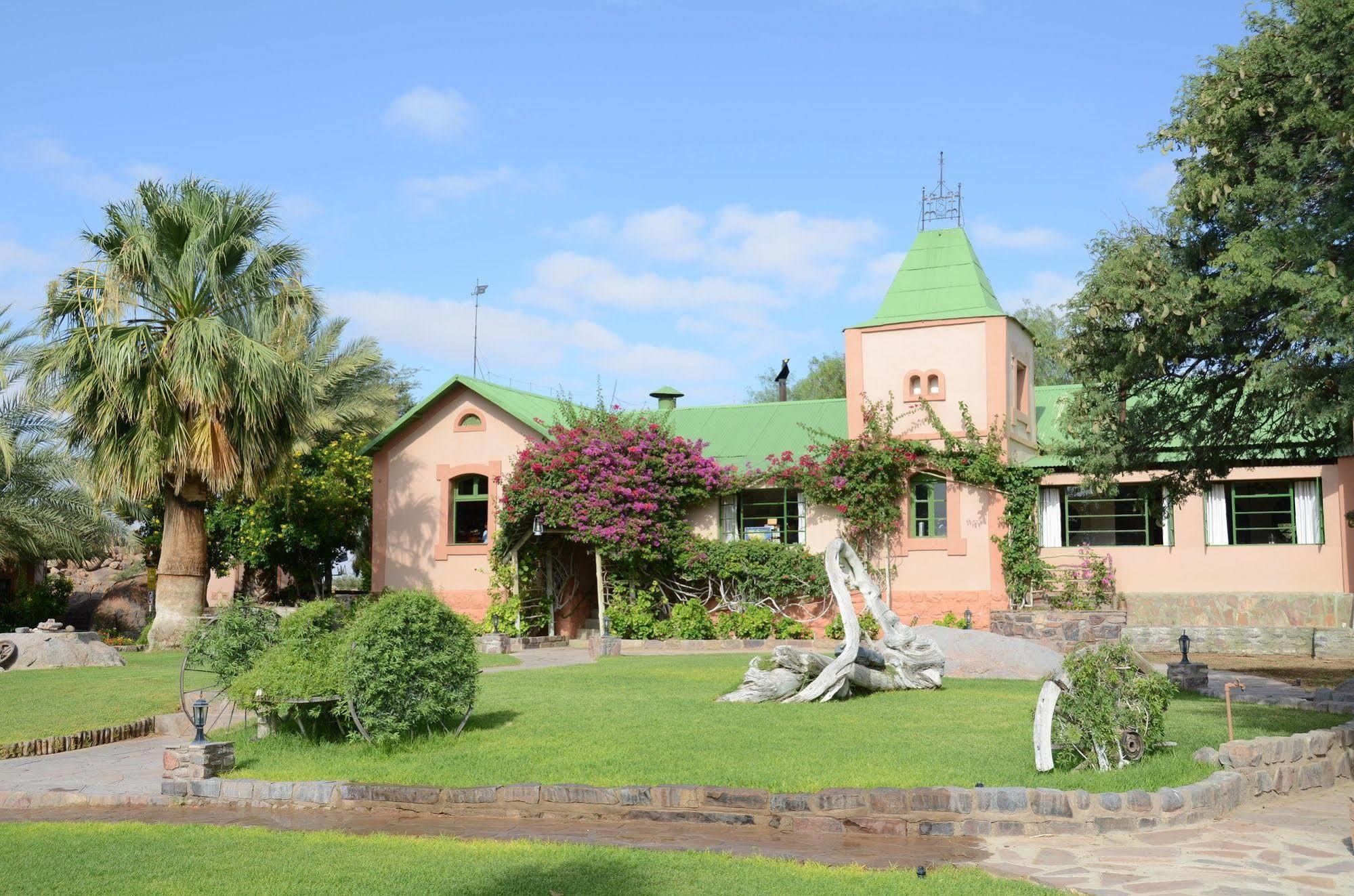Gondwana Canyon Lodge Kanebis Buitenkant foto