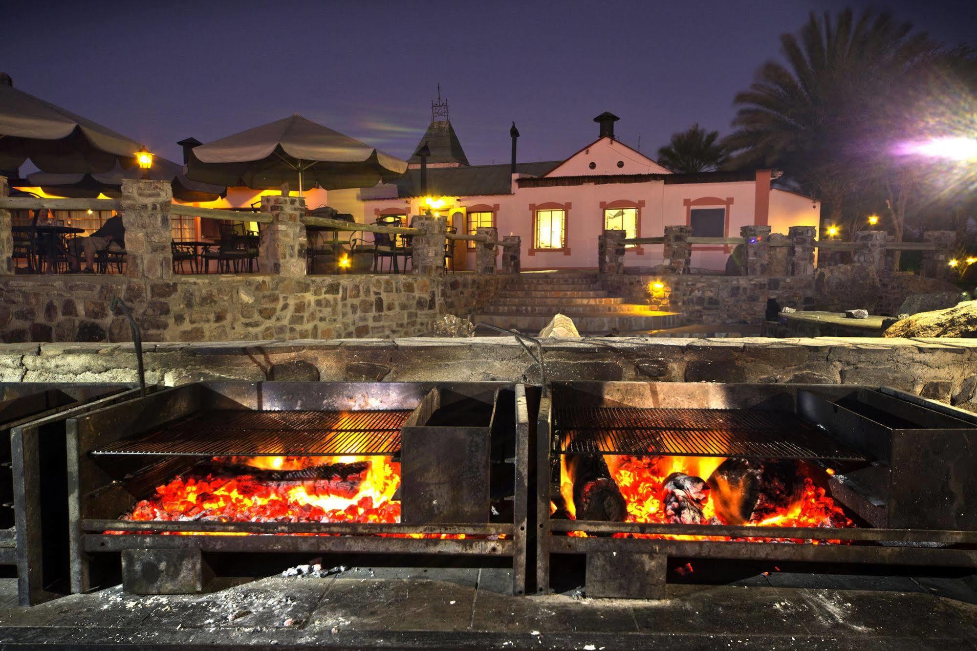 Gondwana Canyon Lodge Kanebis Buitenkant foto