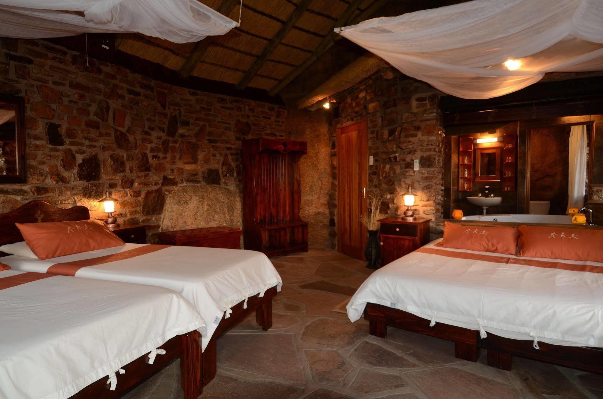 Gondwana Canyon Lodge Kanebis Buitenkant foto