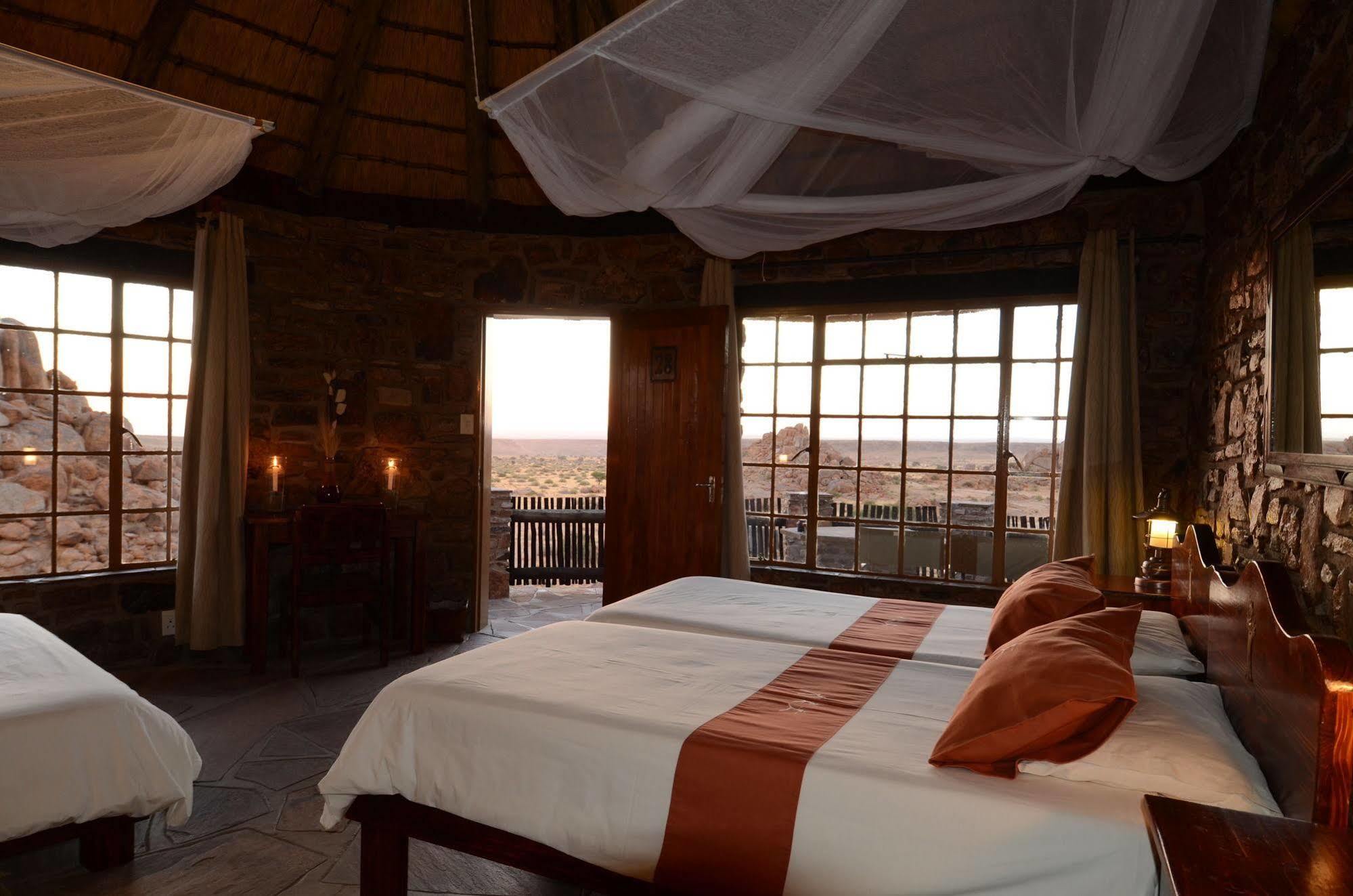Gondwana Canyon Lodge Kanebis Buitenkant foto
